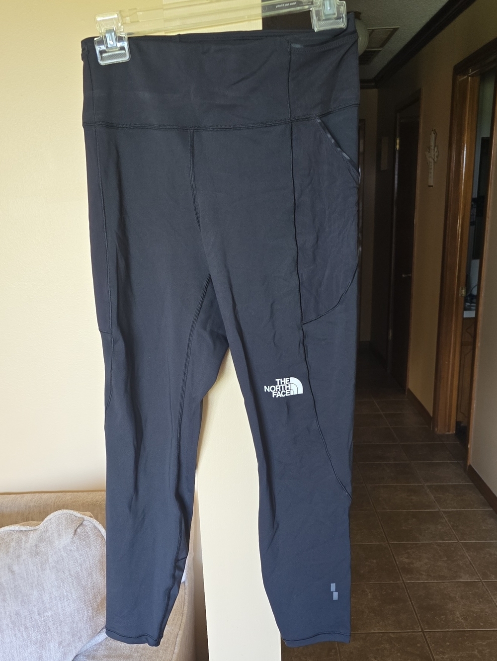 The North Face Black High-Rise Performance Leggings with Side Pocket
